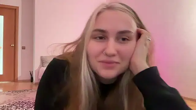 Snapshot of Crystal_Moonk chatting on September 2025 09:20:01 AM Crystal Moonk online show from September 2025 09:20:01 AM