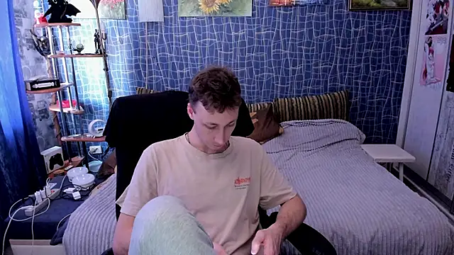 CuteBoy228 online show from March 2026 12:43:02 PM