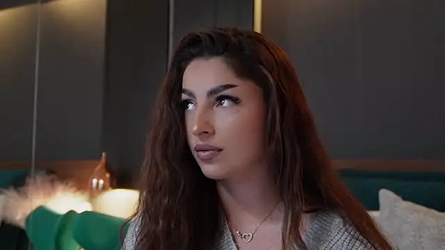 Snapshot of EmilyTrix chatting on November 2025 03:13:02 PM EmilyTrix online show from November 2025 03:13:02 PM