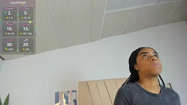 Snapshot of Sophia_Ebony chatting on September 2025 12:32:02 PM Sophia Ebony online show from September 2025 12:32:02 PM