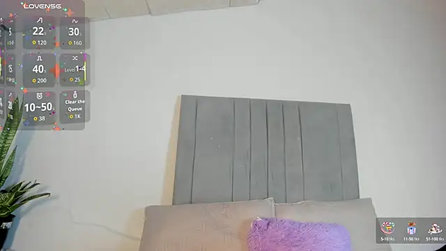 Snapshot of Sophia_Ebony chatting on October 2025 01:34:01 PM Sophia Ebony online show from October 2025 01:34:01 PM