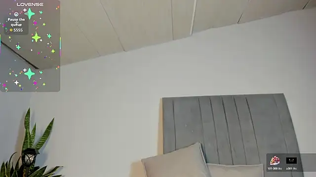 Snapshot of Sophia_Ebony chatting on October 2025 12:49:02 PM Sophia Ebony online show from October 2025 12:49:02 PM