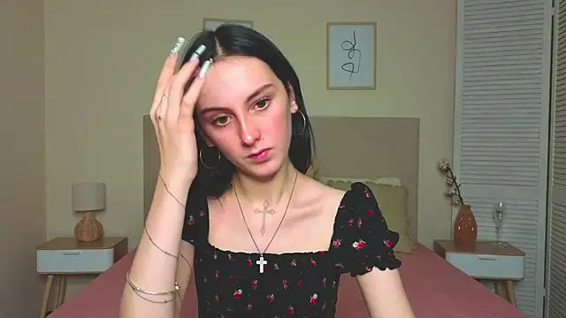 Snapshot of Little_moly999 chatting on October 2025 08:53:02 PM Little moly999 online show from October 2025 08:53:02 PM