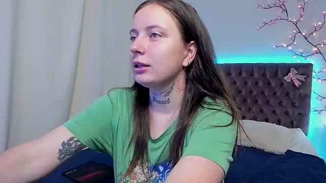 LilaVame online show from September 2025 07:37:01 PM