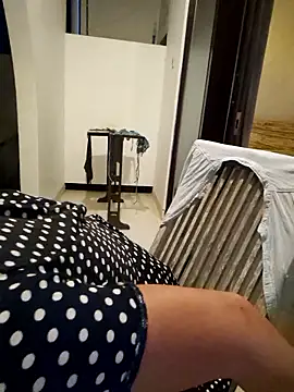 Snapshot of CelynaRoss chatting on February 2026 03:38:01 PM CelynaRoss online show from February 2026 03:38:01 PM