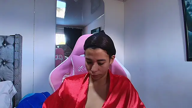 GraceWallace  online show from November 2025 08:55:01 PM