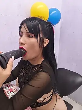Snapshot of karinnahotdirty chatting on June 2026 10:13:02 PM karinnahotdirty online show from June 2026 10:13:02 PM