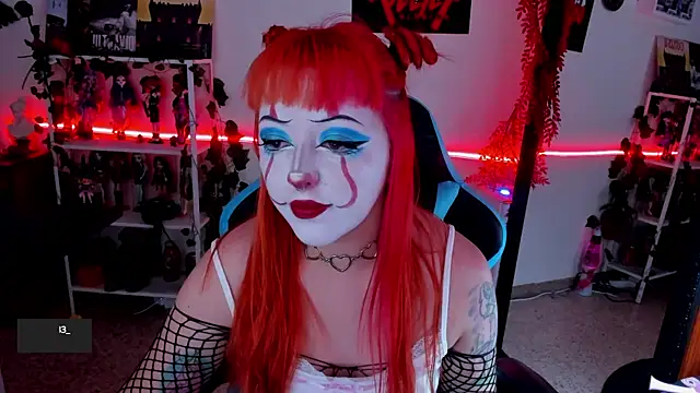 Snapshot of Makii_33 chatting on October 2025 06:48:01 PM Makii 33 online show from October 2025 06:48:01 PM