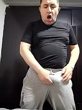 Snapshot of BigCristh79 chatting on January 2026 06:53:02 PM BigCristh79 online show from January 2026 06:53:02 PM