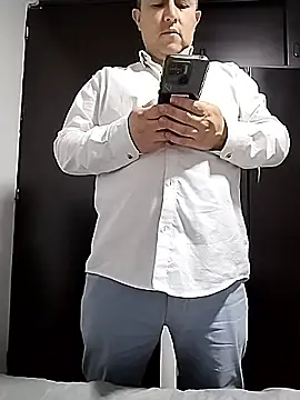 Snapshot of BigCristh79 chatting on January 2026 08:58:02 PM BigCristh79 online show from January 2026 08:58:02 PM