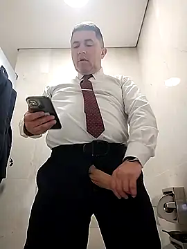 Snapshot of BigCristh79 chatting on January 2026 08:23:01 PM BigCristh79 online show from January 2026 08:23:01 PM