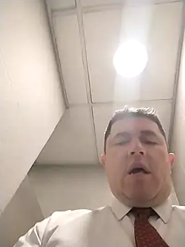 BigCristh79 online show from April 2026 07:34:01 AM