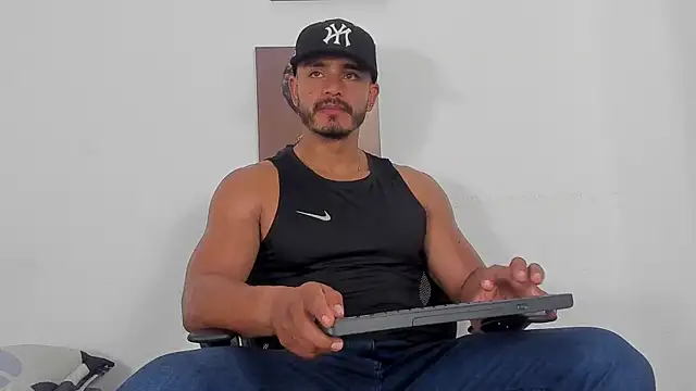 magnusclark online show from June 2026 12:21:02 PM