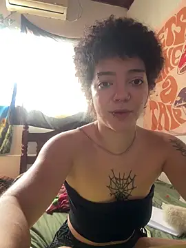 CamillyBlum online show from June 2026 05:02:02 PM