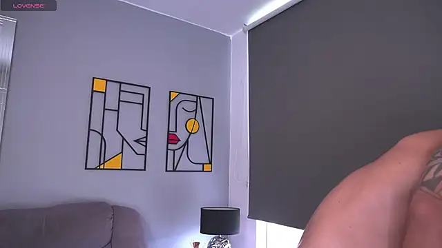 tyler muscle1 online show from November 2025 05:55:02 PM