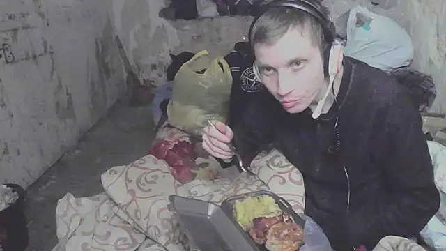 makarov1993 online show from November 2025 12:16:01 PM