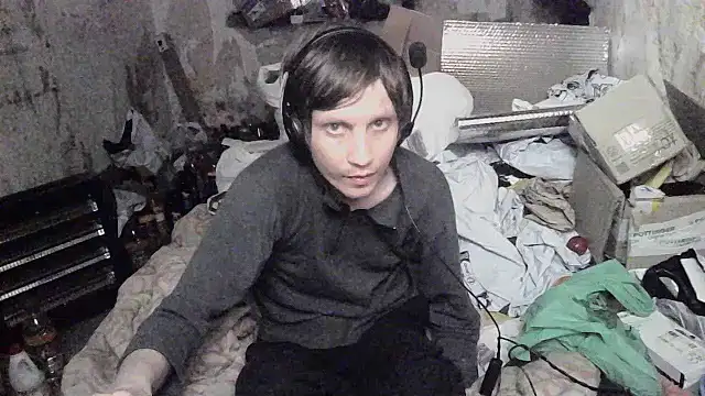 Snapshot of makarov1993 chatting on June 2026 03:29:02 AM makarov1993 online show from June 2026 03:29:02 AM