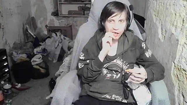 Snapshot of makarov1993 chatting on August 2026 10:54:01 AM makarov1993 online show from August 2026 10:54:01 AM