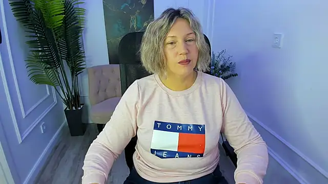 NinaStarle online show from September 2025 04:49:01 AM