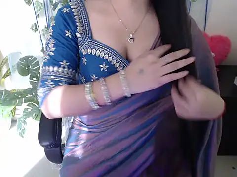 Snapshot of anika_bold chatting on October 2025 03:29:01 AM anika bold online show from October 2025 03:29:01 AM