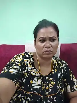 tamilaruvi online show from June 2026 03:28:01 AM