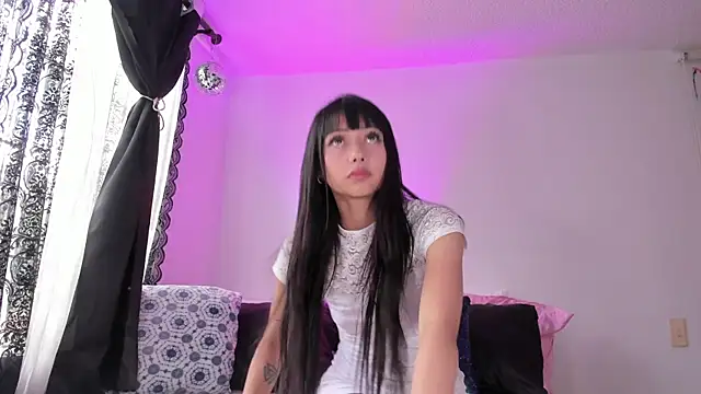 Londonttipton online show from September 2025 06:00:01 PM