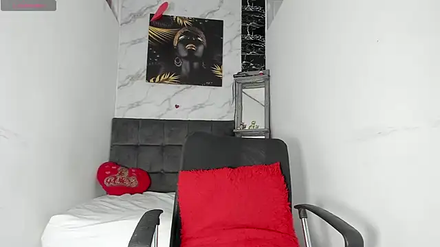 Snapshot of afrodita_n_ares chatting on November 2025 07:58:01 PM afrodita n ares online show from November 2025 07:58:01 PM