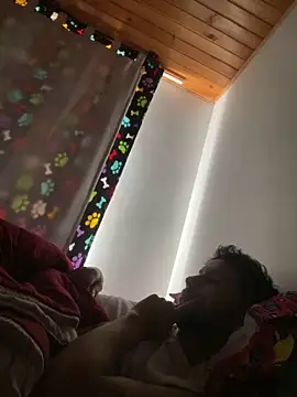 Michaell Spinelly online show from September 2025 03:33:01 PM