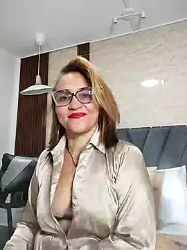 Cailinmilf online show from October 2025 10:20:02 PM