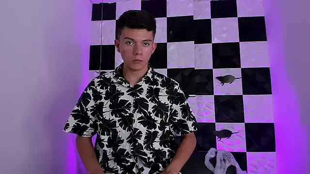 AndyFame1 online show from October 2025 07:03:01 PM