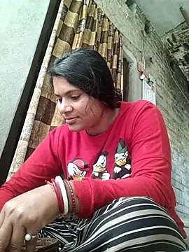 Snapshot of couple_71 chatting on February 2026 05:08:02 AM couple 71 online show from February 2026 05:08:02 AM