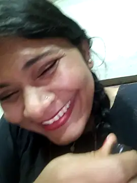 Snapshot of couple_71 chatting on March 2026 04:10:01 PM couple 71 online show from March 2026 04:10:01 PM