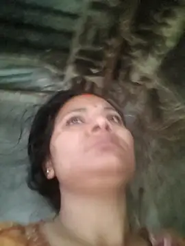 Snapshot of couple_71 chatting on April 2026 12:30:02 AM couple 71 online show from April 2026 12:30:02 AM