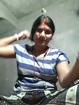 Snapshot of couple_71 chatting on April 2026 05:29:01 PM couple 71 online show from April 2026 05:29:01 PM