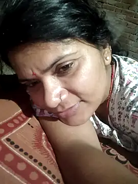 couple 71 online show from May 2026 06:35:02 PM