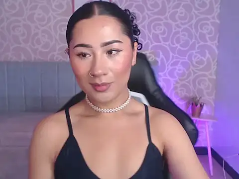 Snapshot of evelyn_ch_ chatting on September 2025 10:49:02 AM evelyn ch online show from September 2025 10:49:02 AM