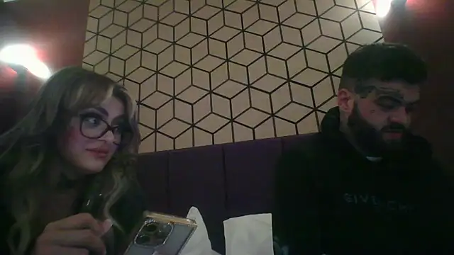 TheFoxyCouple69 online show from March 2026 12:43:02 AM