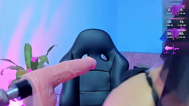 giselle upp online show from April 2026 01:36:01 AM