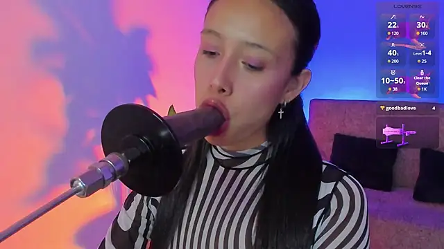 Snapshot of alicemoon__ chatting on November 2025 10:15:01 AM alicemoon online show from November 2025 10:15:01 AM