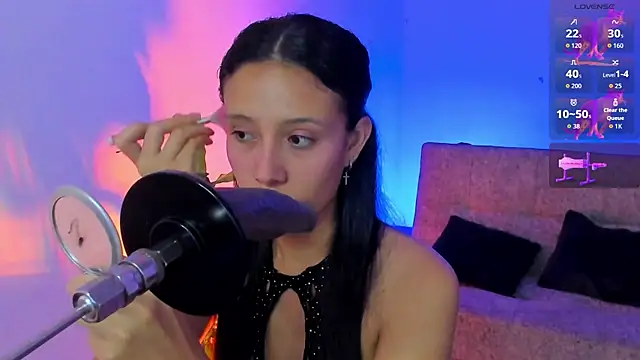 Snapshot of alicemoon__ chatting on November 2025 10:20:01 AM alicemoon online show from November 2025 10:20:01 AM