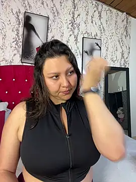 Larissa Antonella online show from June 2026 04:06:02 AM