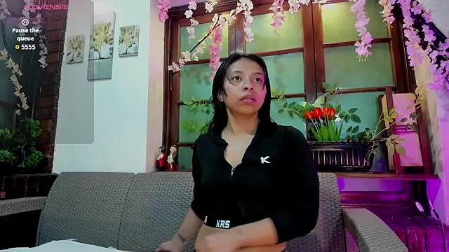 samara selene online show from June 2026 03:05:02 AM