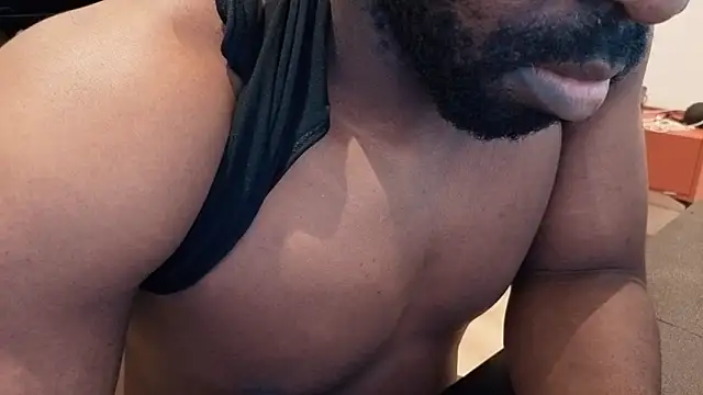 BBCThomas1231 online show from March 2026 06:48:01 PM