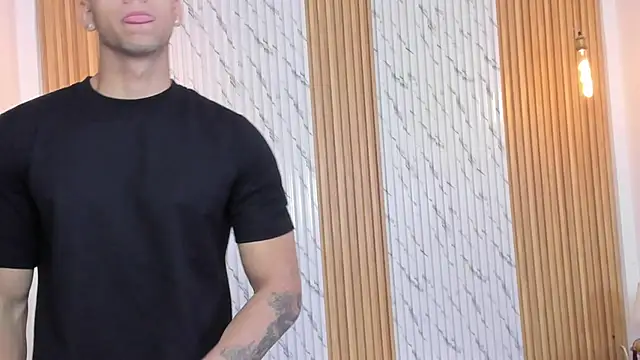 thomas walker0 online show from November 2025 12:02:02 PM