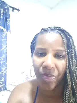 Snapshot of VikysDavis chatting on February 2026 10:32:02 PM VikysDavis online show from February 2026 10:32:02 PM