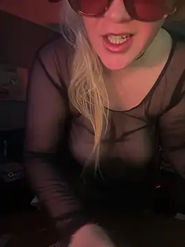 Granlady7 online show from April 2026 01:23:02 AM