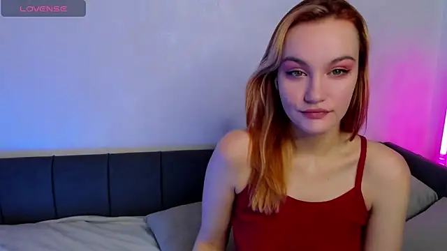 Ida FaneStain online show from October 2025 02:44:01 AM