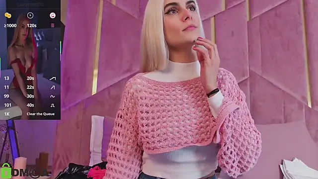 SelenaDaze online show from November 2025 04:23:02 AM