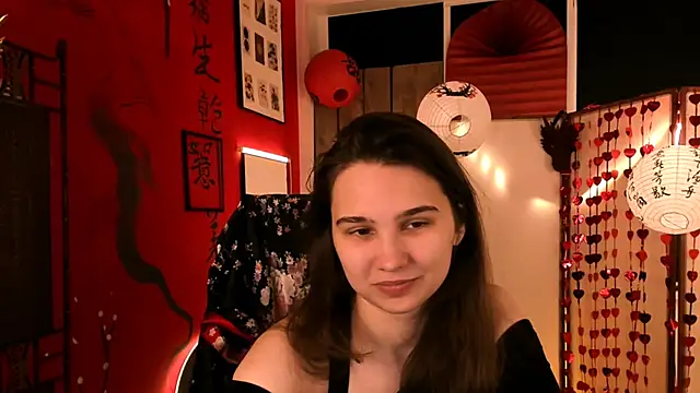 Snapshot of TessaMill chatting on February 2026 05:37:02 AM TessaMill online show from February 2026 05:37:02 AM