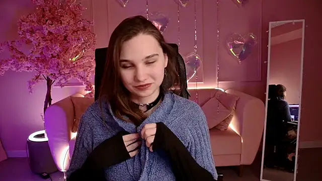 Snapshot of TessaMill chatting on February 2026 06:26:01 AM TessaMill online show from February 2026 06:26:01 AM